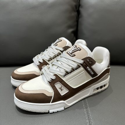 Trainer