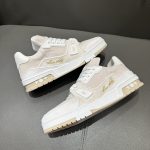 Trainer 1AC689 - Image 3