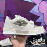 Trainer