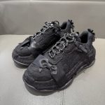 Triple S 524039WTSCQ1000