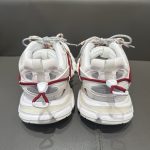 Track 800592WTRHK6119 — изображение 6